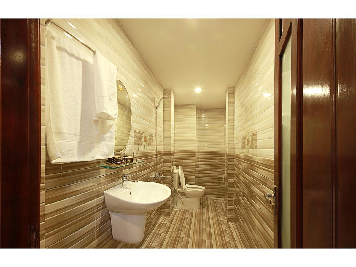 Thanh Nhan Hotel Da Nang Exterior foto
